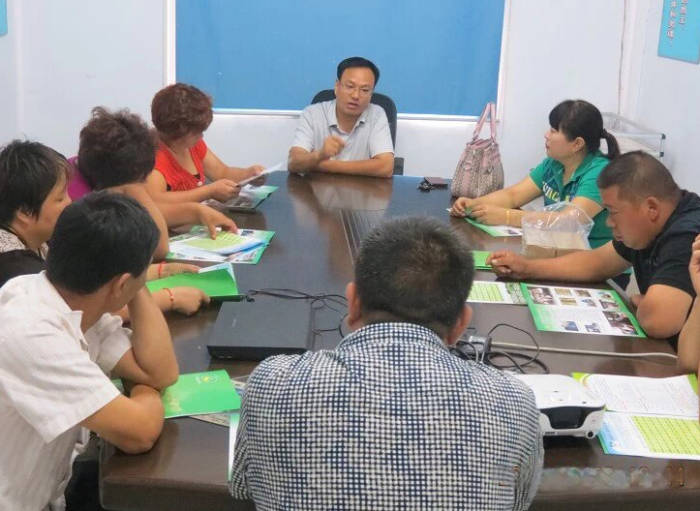 Baisheng Feed mencapai kerjasama strategik dengan usaha pembiakan untuk membantu pembangunan